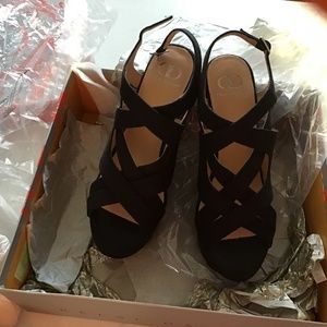 Black Kelsi Dagger sandals